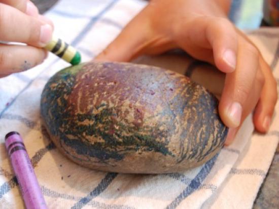 Rocks + Crayons = Paperweights