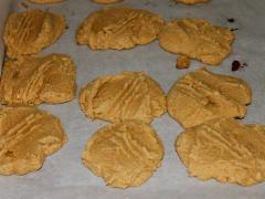 Three-Ingredient Peanut Butter Cookies