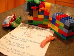 Scavenger Hunt Make & Find