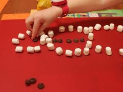 Mini-Marshmallow Snowman