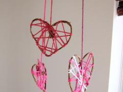 Heart-Shaped Dreamcatchers