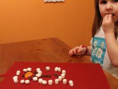 Mini-Marshmallow Snowman