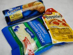 Crescent Roll Pizzas